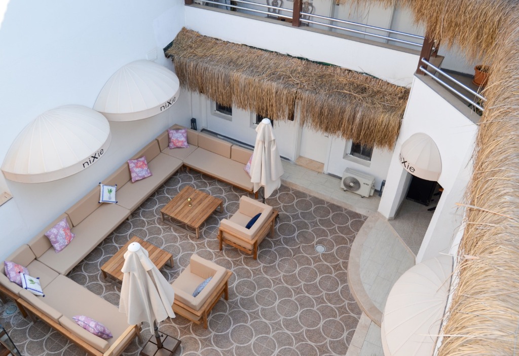 Nixie Hotel Dış Görünüm